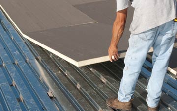 benefits of insulating Wattstown flat roofing